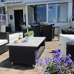 Aquarius Hotel 3*